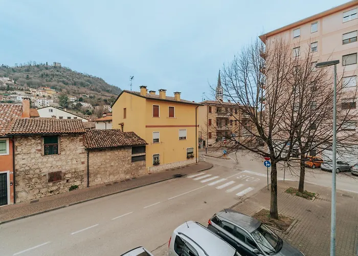 Civico Quattro * Montecchio Maggiore